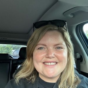 Meet your Posher, Lindsey